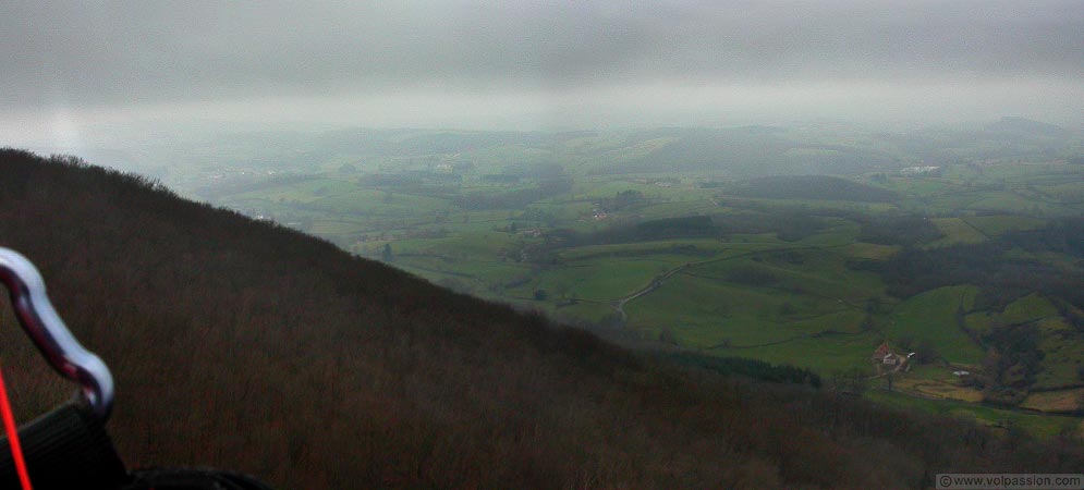 le ciel est gris