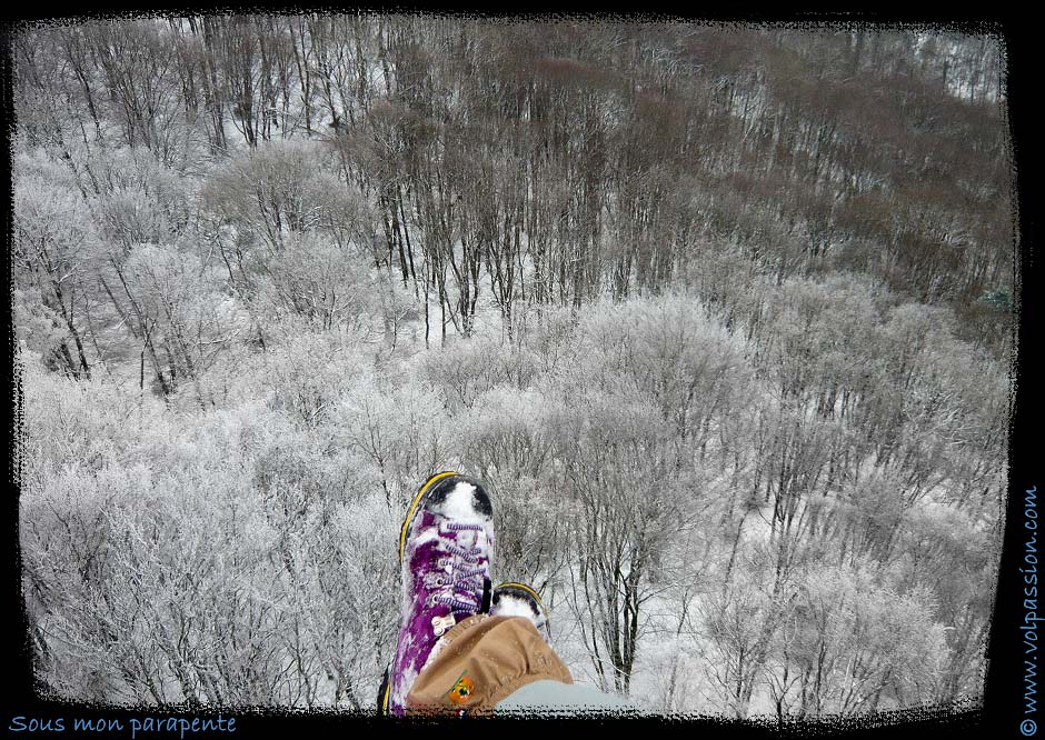 02-sous-mon-parapente